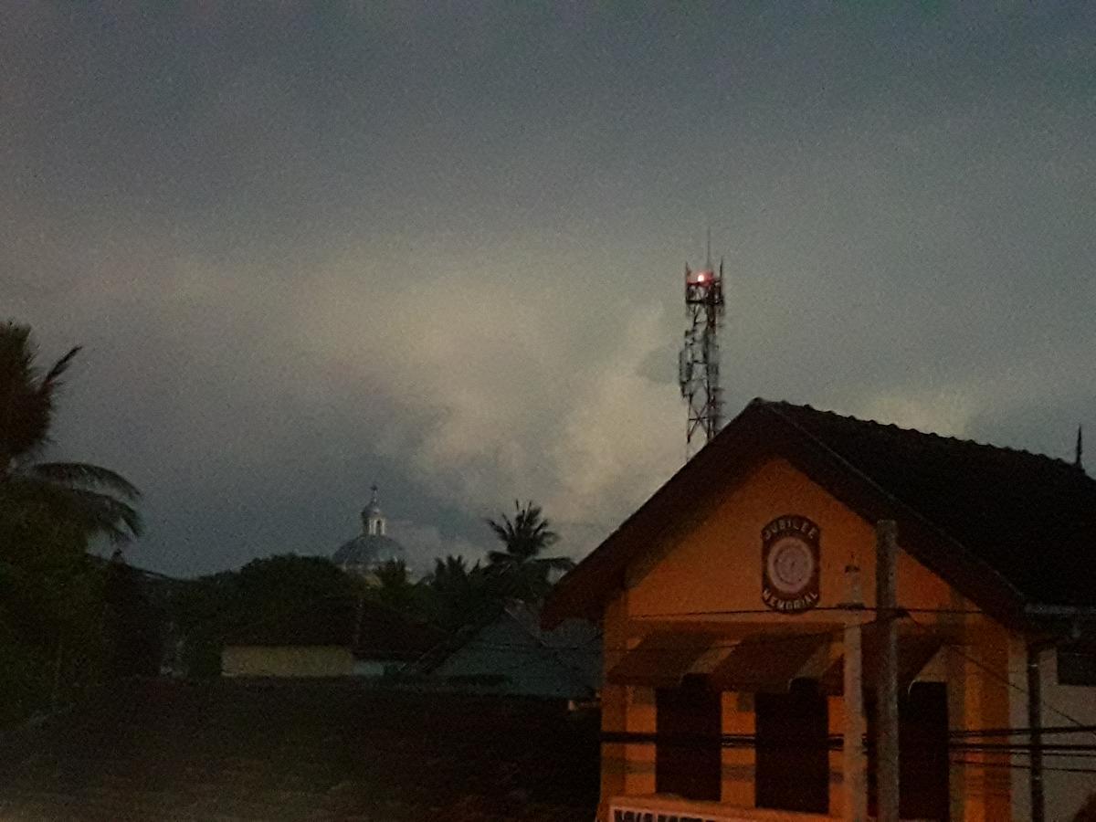 Jaffna Premier Inn Екстериор снимка