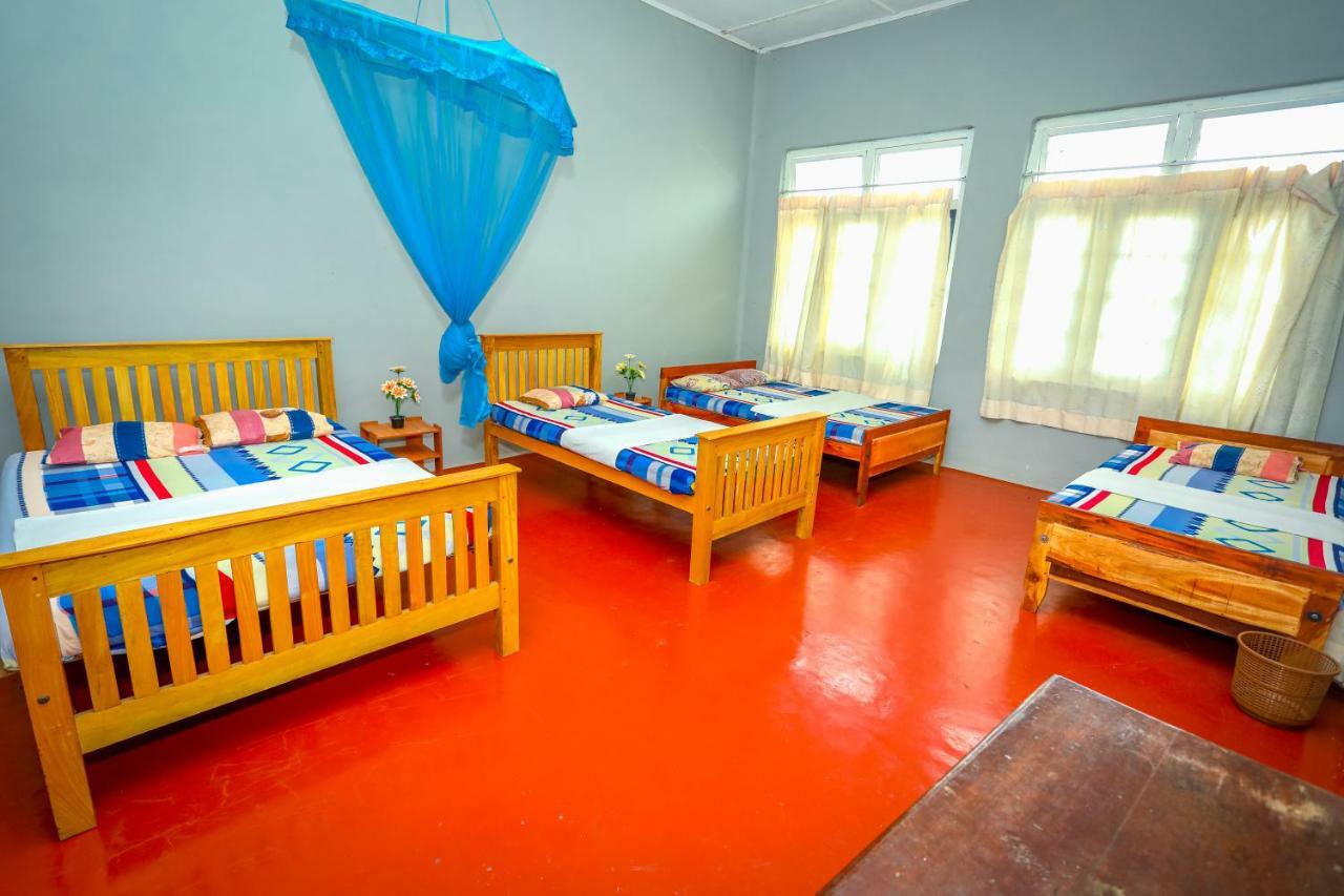 Jaffna Premier Inn Екстериор снимка